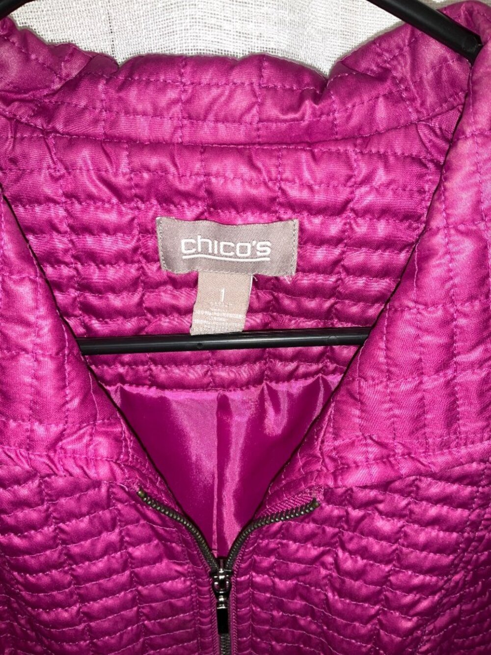 Chico's Pink Quilted Zip-Up Vest size 1 Medium Women's Golf Beach Fun - Picture 3 of 7